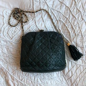 Vintage Jay Herbert quilted leather bag.